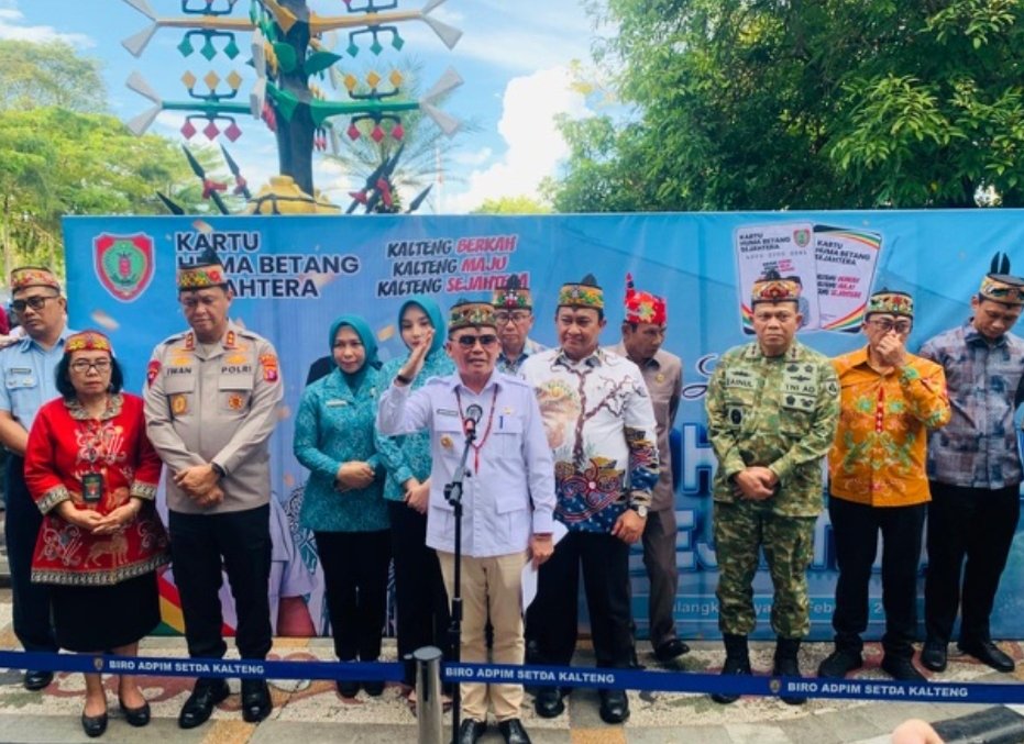 Gubernur Agustiar Sabran Lepas Bansos KHBS, Sasar 300 Ribu KK