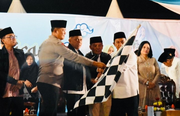 Semarakkan Datangnya Idul Fitri 1447 H, Gubernur Kalteng Buka Pawai Takbiran