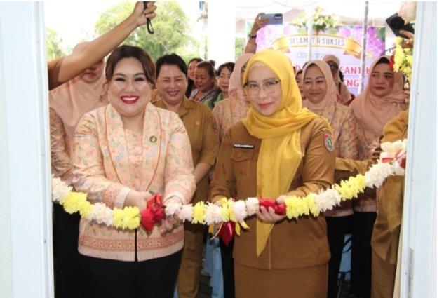 DWP Kalteng Resmikan Galeri dan Kafe Cantik, Dorong Pemberdayaan Ekonomi Anggota