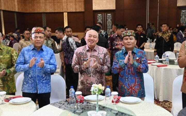 Dorong Percepatan Digitalisasi Transaksi Pemda, Gubernur Agustiar Hadiri Gala Dinner HLM TP2DD Kalsel di Palangka Raya