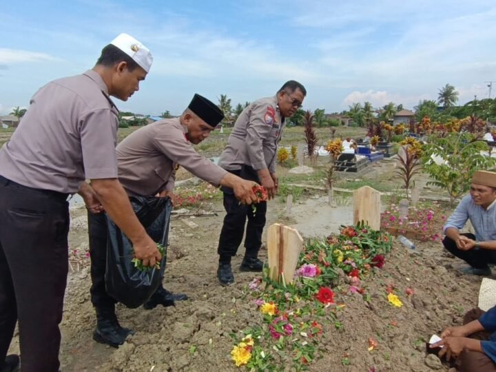Kapolsek Medan Labuhan Pimpin Pelepasan Jenazah Aipda Maryaji, Personel Berdedikasi yang Tutup Usia